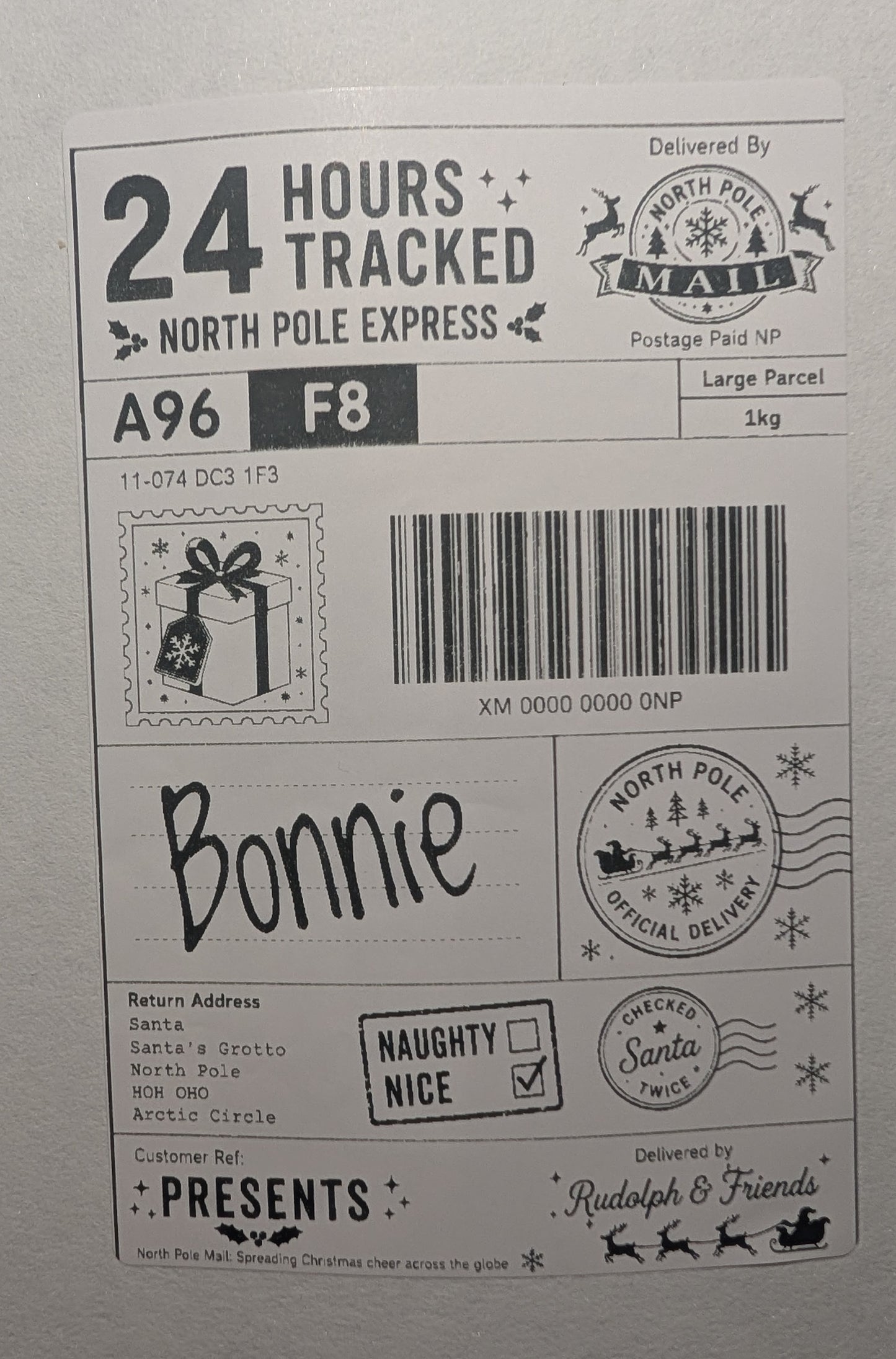 10 Personalised christmas labels